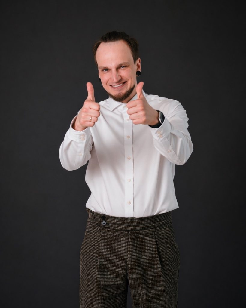 Владимир Копылов, инструктор по вождению Автошкола Forbest в Нарве и Кохтла-Ярве обучение вождению